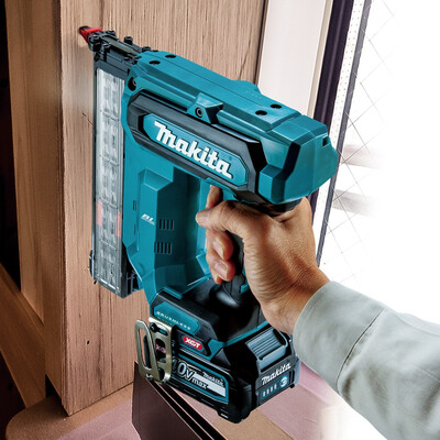 Аккумуляторный гвоздезабивной пистолет Makita XGT FN001GZ 40V без аккумулятора фото 10