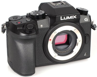 Фотоаппарат Panasonic Lumix DMC-G7 Body Black фото 3